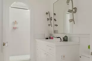10 Rangeley Rd, Winchester, MA 01890 - Photo 26