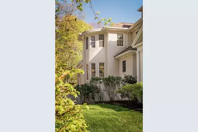10 Rangeley Road, Winchester, MA 01890 - Photo 4