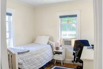 656 W Roxbury Pkwy, Boston, MA 02131 - Photo 20