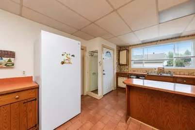 189 Oak St, Clinton, MA 01510 - Photo 8