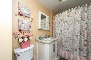 189 Oak St, Clinton, MA 01510 - Photo 24