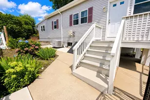 14 Newbury St, Revere, MA 02151 - Photo 26