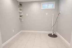 14 Newbury St, Revere, MA 02151 - Photo 18