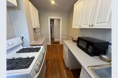 590 Washington St #2, Brookline, MA 02446 - Photo 10