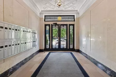 180 Commonwealth Ave #B, Boston, MA 02116 - Photo 8