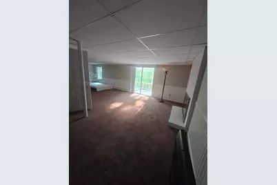 42 Iowa St, Worcester, MA 01602 - Photo 18