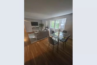 42 Iowa St, Worcester, MA 01602 - Photo 6