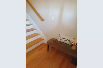 27 Dora Dr #B, Taunton, MA 02780 - Photo 2