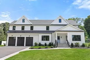 7 Hutchinson Rd, Winchester, MA 01890 - Photo 2