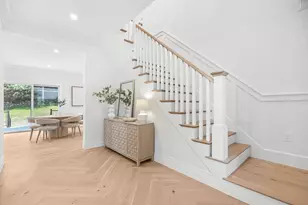 7 Hutchinson Rd, Winchester, MA 01890 - Photo 4