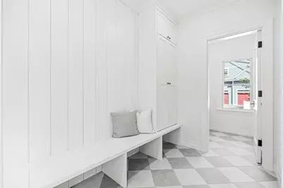 7 Hutchinson Road, Winchester, MA 01890 - Photo 12