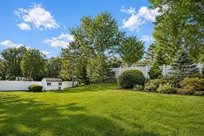 7 Hutchinson Road, Winchester, MA 01890 - Photo 40