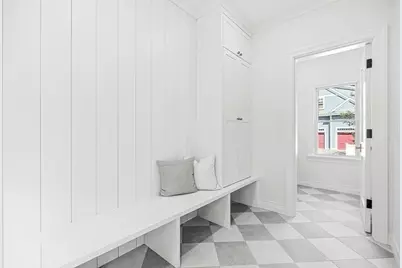 7 Hutchinson Road, Winchester, MA 01890 - Photo 12