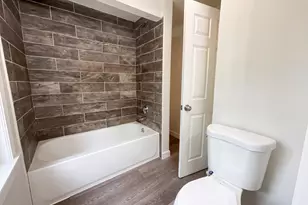 146 Hayward St, Braintree, MA 02184 - Photo 18