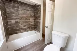 146 Hayward St, Braintree, MA 02184 - Photo 18
