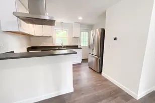 146 Hayward St, Braintree, MA 02184 - Photo 6