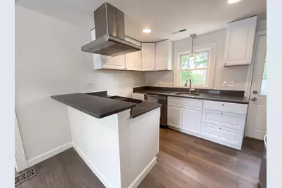 146 Hayward St, Braintree, MA 02184 - Photo 2