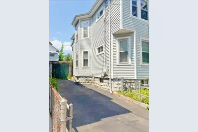 23 Parkdale St, Somerville, MA 02143 - Photo 2