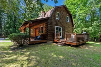 318 Circuit St, Hanover, MA 02339 - Photo 26