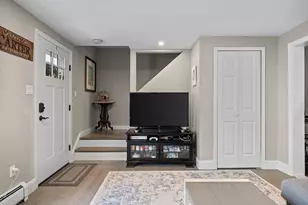 51 Glide St, Boston, MA 02122 - Photo 12
