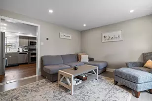 51 Glide St, Boston, MA 02122 - Photo 8
