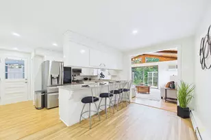 206 Lafayette St, Fall River, MA 02723 - Photo 8