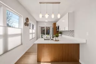 999 Hancock St, Quincy, MA 02169 - Photo 2