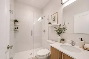 999 Hancock St, Quincy, MA 02169 - Photo 8