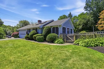 26 Hanover. Street, Newbury, MA 01951 - Photo 4