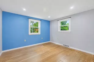 304 Primrose Hill Rd, Dracut, MA 01850 - Photo 16