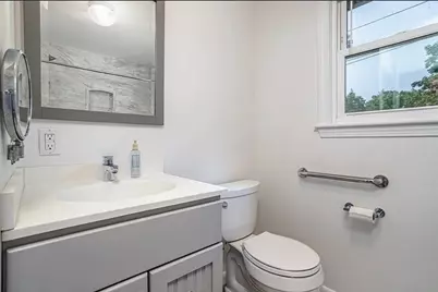 304 Primrose Hill Rd, Dracut, MA 01850 - Photo 12