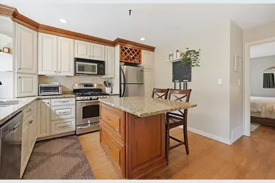45 Perry St, Weymouth, MA 02189 - Photo 10
