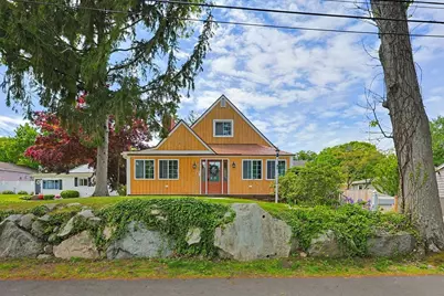 45 Perry St, Weymouth, MA 02189 - Photo 2