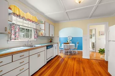 11 Hampden Street, Swampscott, MA 01907 - Photo 12