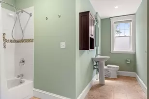 20 Egmont St, Brookline, MA 02446 - Photo 14