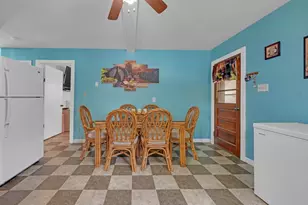 10 Union St, Southbridge, MA 01550 - Photo 10