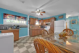 10 Union St, Southbridge, MA 01550 - Photo 8