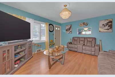 10 Union St, Southbridge, MA 01550 - Photo 6