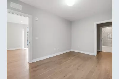 9 Central St #304, Somerville, MA 02143 - Photo 18