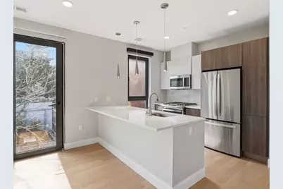 9 Central St #304, Somerville, MA 02143 - Photo 4