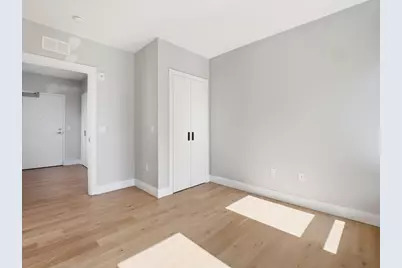 9 Central St #304, Somerville, MA 02143 - Photo 10