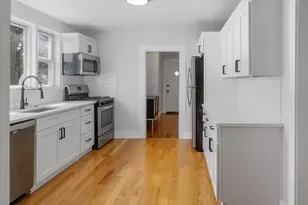 34 Henry St, Malden, MA 02148 - Photo 16