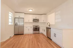 33 Lamplighter, Easton, MA 02375 - Photo 2