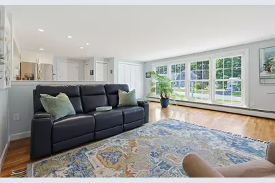 24 Old Post Rd, Walpole, MA 02032 - Photo 8