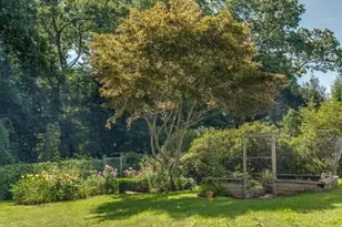 116 Pleasant St, Holyoke, MA 01040 - Photo 30