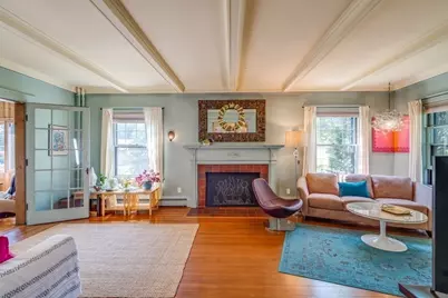 116 Pleasant St, Holyoke, MA 01040 - Photo 4