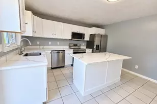 3 A Friedel St, Worcester, MA 01603 - Photo 4