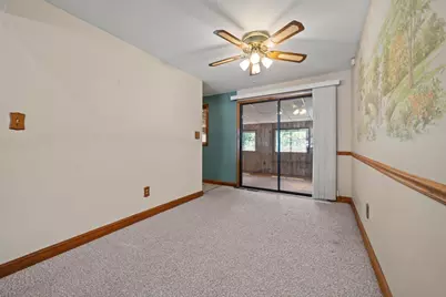71 Hamilton St, Saugus, MA 01906 - Photo 10