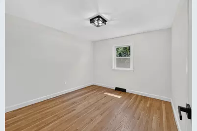 42 Bickford St, Lynn, MA 01904 - Photo 22