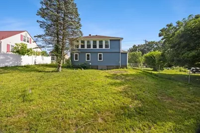 1381 Cohannet St, Taunton, MA 02780 - Photo 20